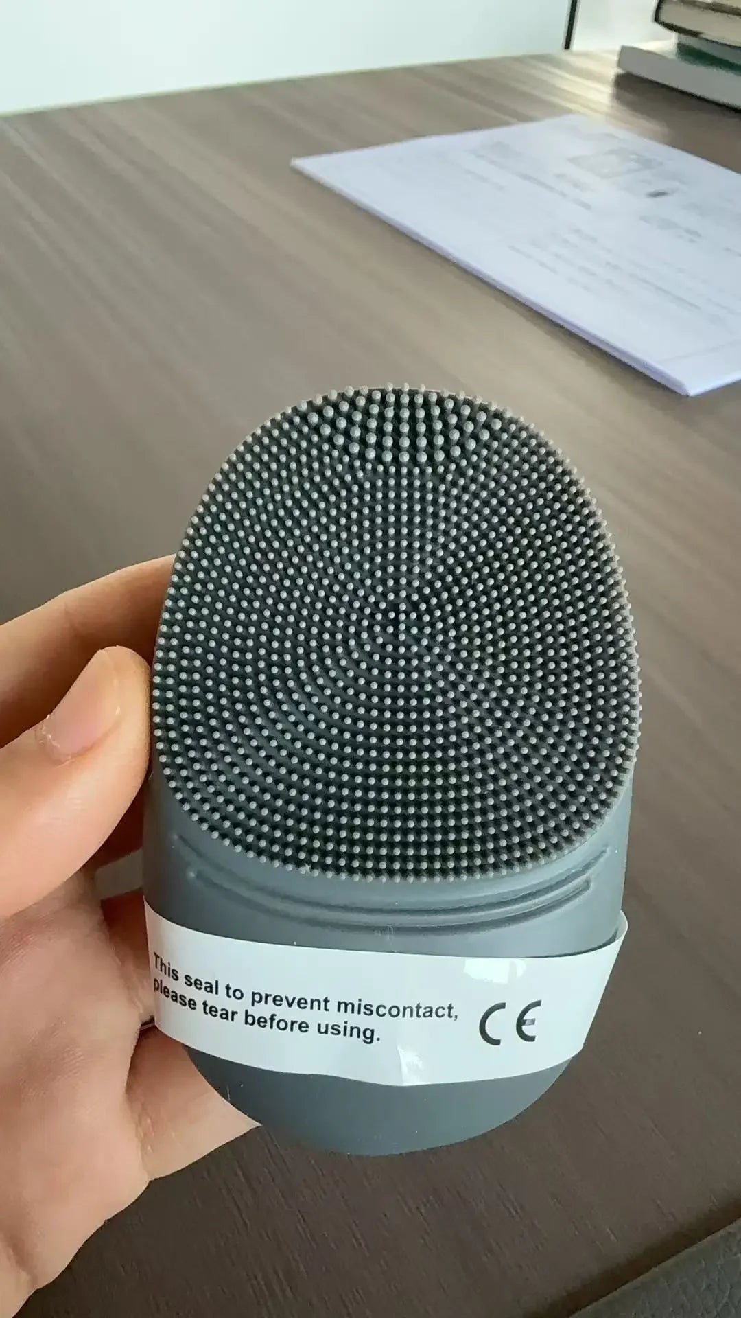 Silicone Electric Facial Cleansing Brush With Sonic Vibration